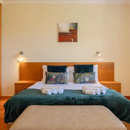 Cancun House Machico Santa Cruz (Madeira)
